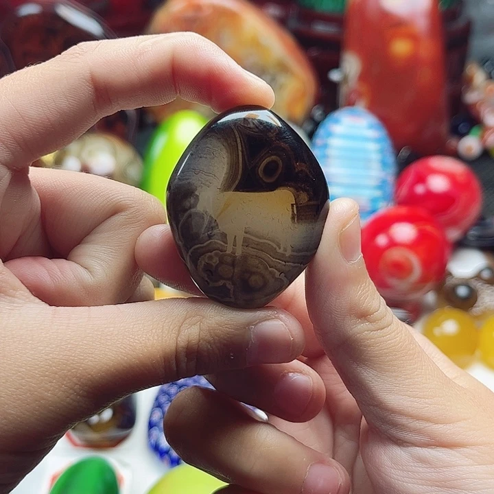 玛瑙/玉髓银S925镀金镶嵌珠宝奇石