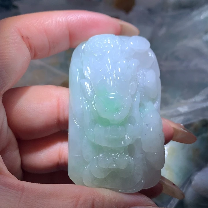 翡翠未镶嵌颈饰保真天然A货翡翠