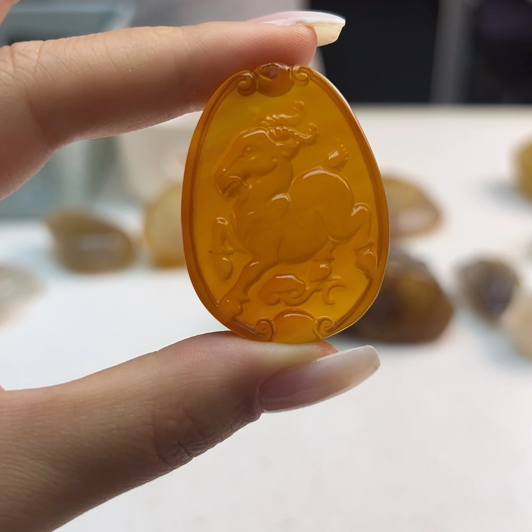 玛瑙/玉髓未镶嵌吊坠(不含链)