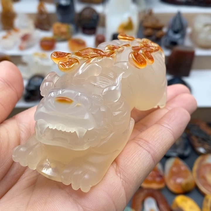 玛瑙/玉髓未镶嵌珠宝奇石