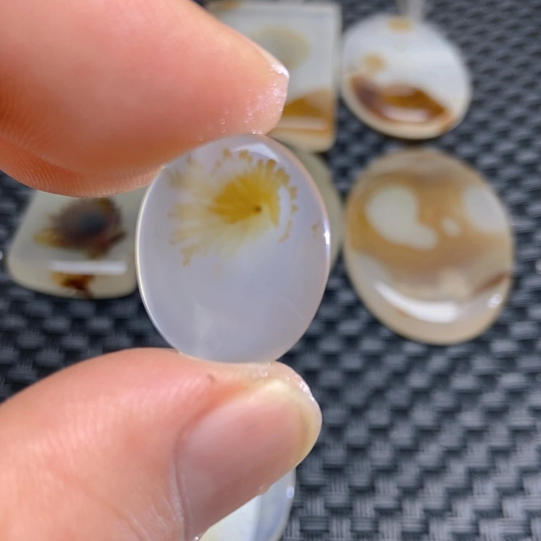 【闪购商品】未镶嵌颈饰玛瑙/玉髓珍****用