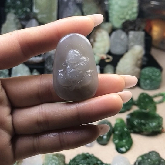 和田玉未镶嵌挂件