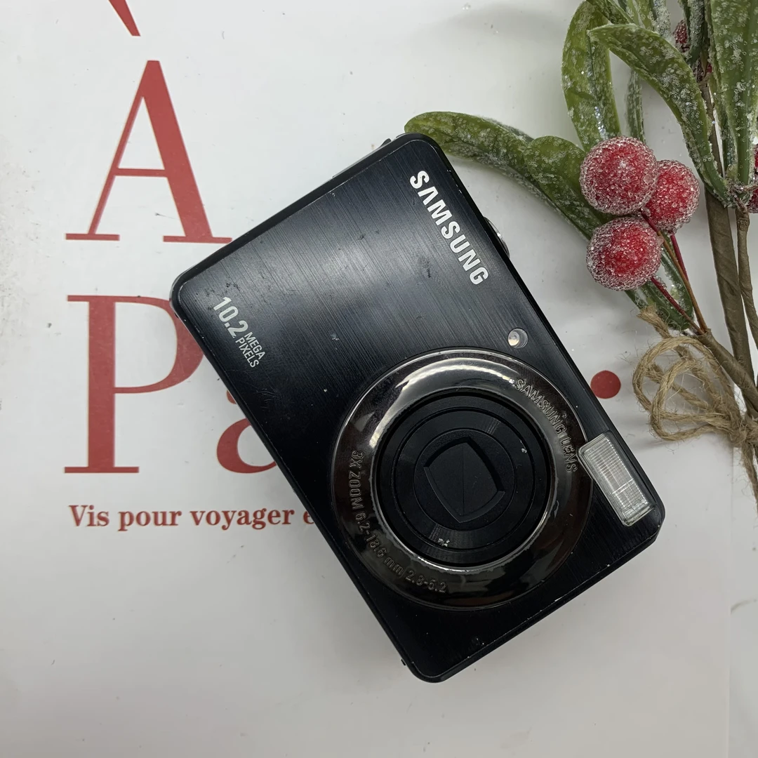 95新 Samsung/三星 PL50 1020万像素 3倍光学变焦 (no退no换）