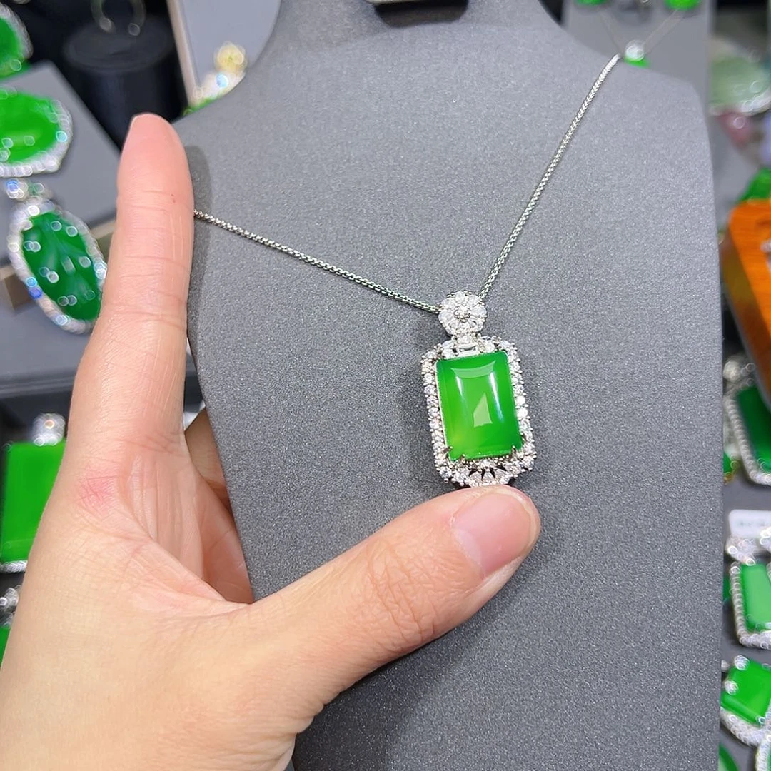 玛瑙/玉髓合金颈饰