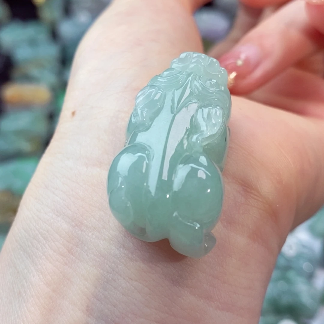 翡翠未镶嵌颈饰天然