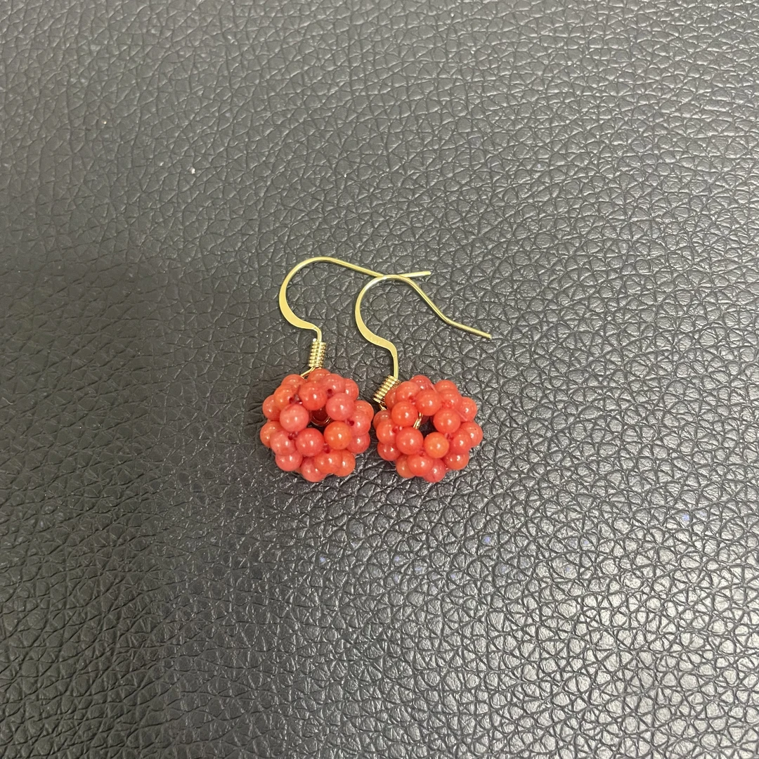 三姑娘耳饰多样性发一s649