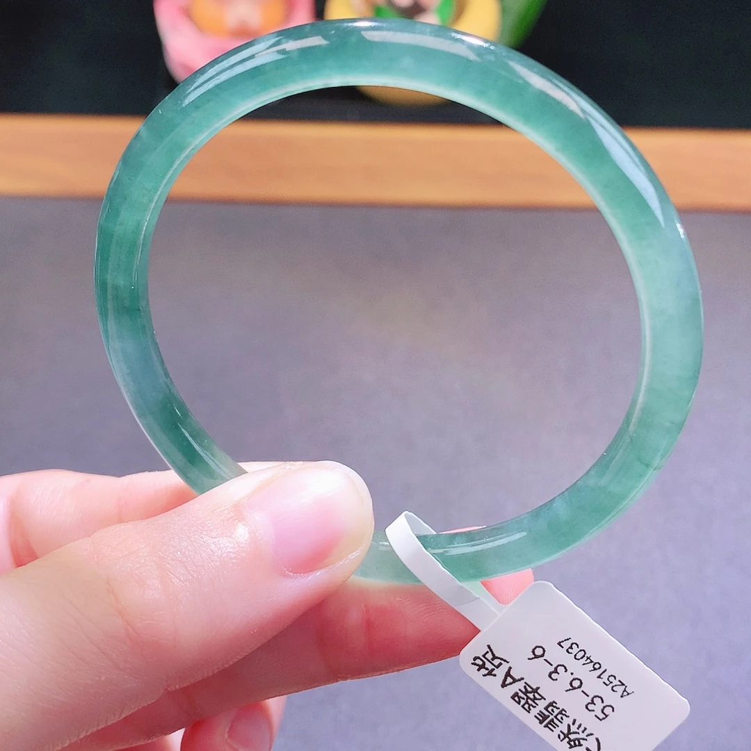 翡翠未镶嵌手镯天然翡翠