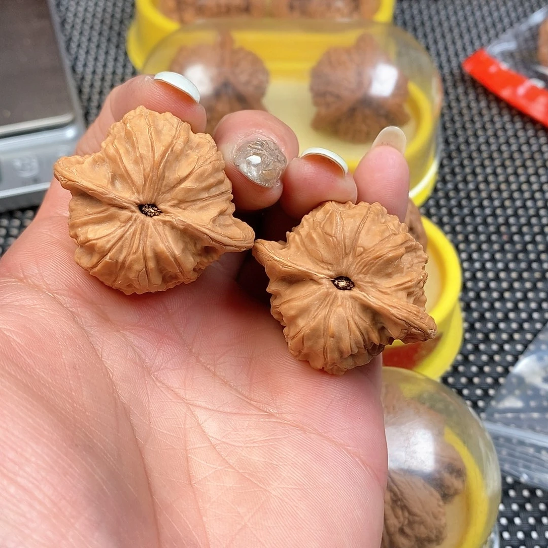 文玩核桃吊坠呦*38➕催凯