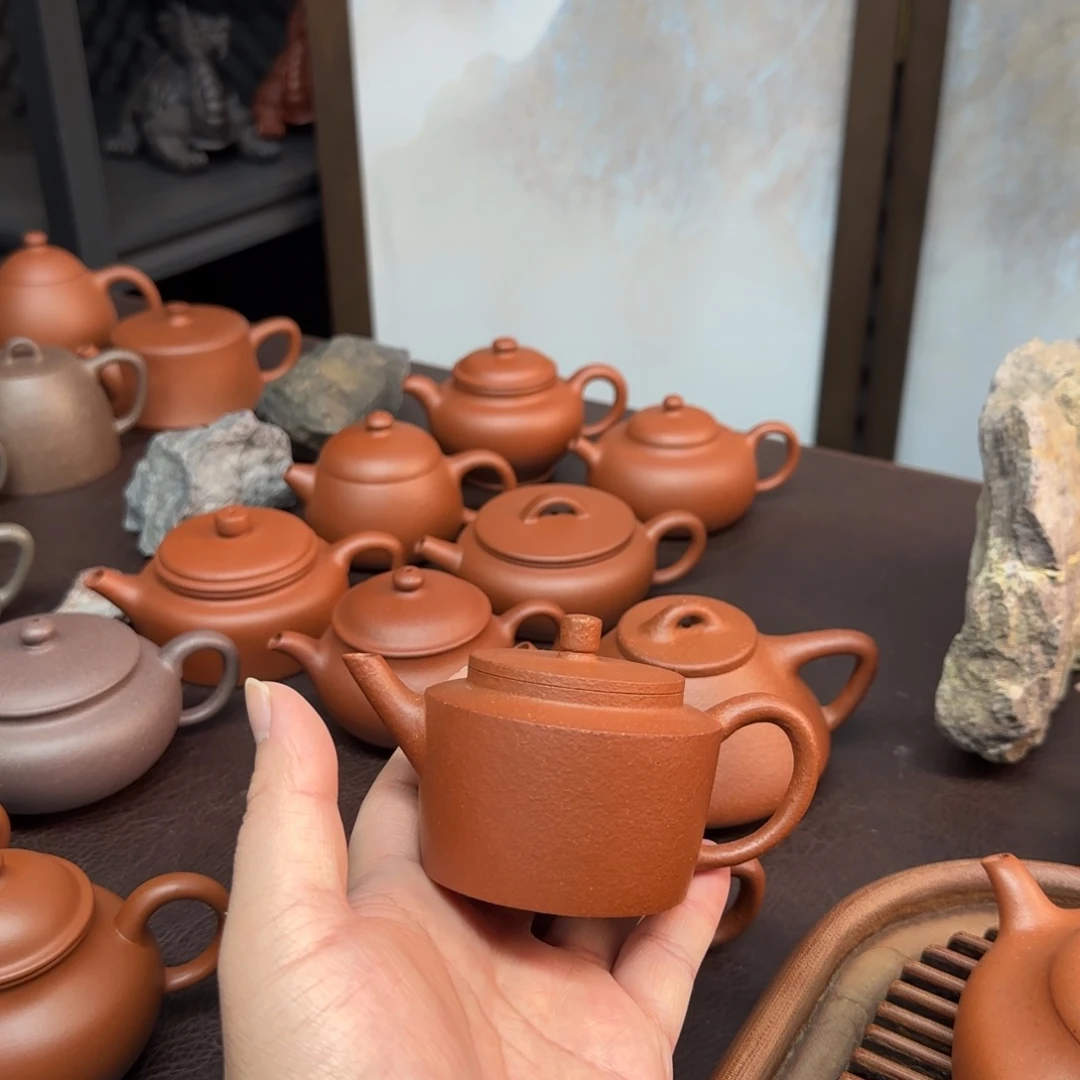 坐***起茶壶紫砂宝山纯红降折肩平盖