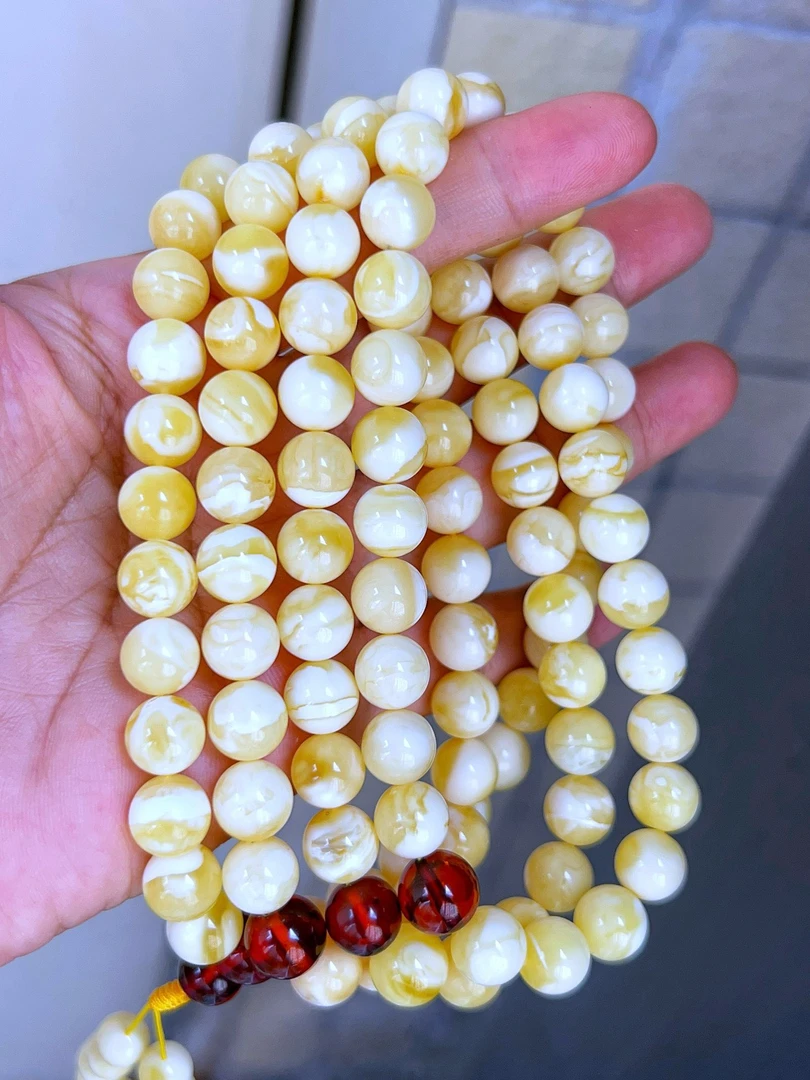 9+俄料瓷白溶洞花蜡108佛珠