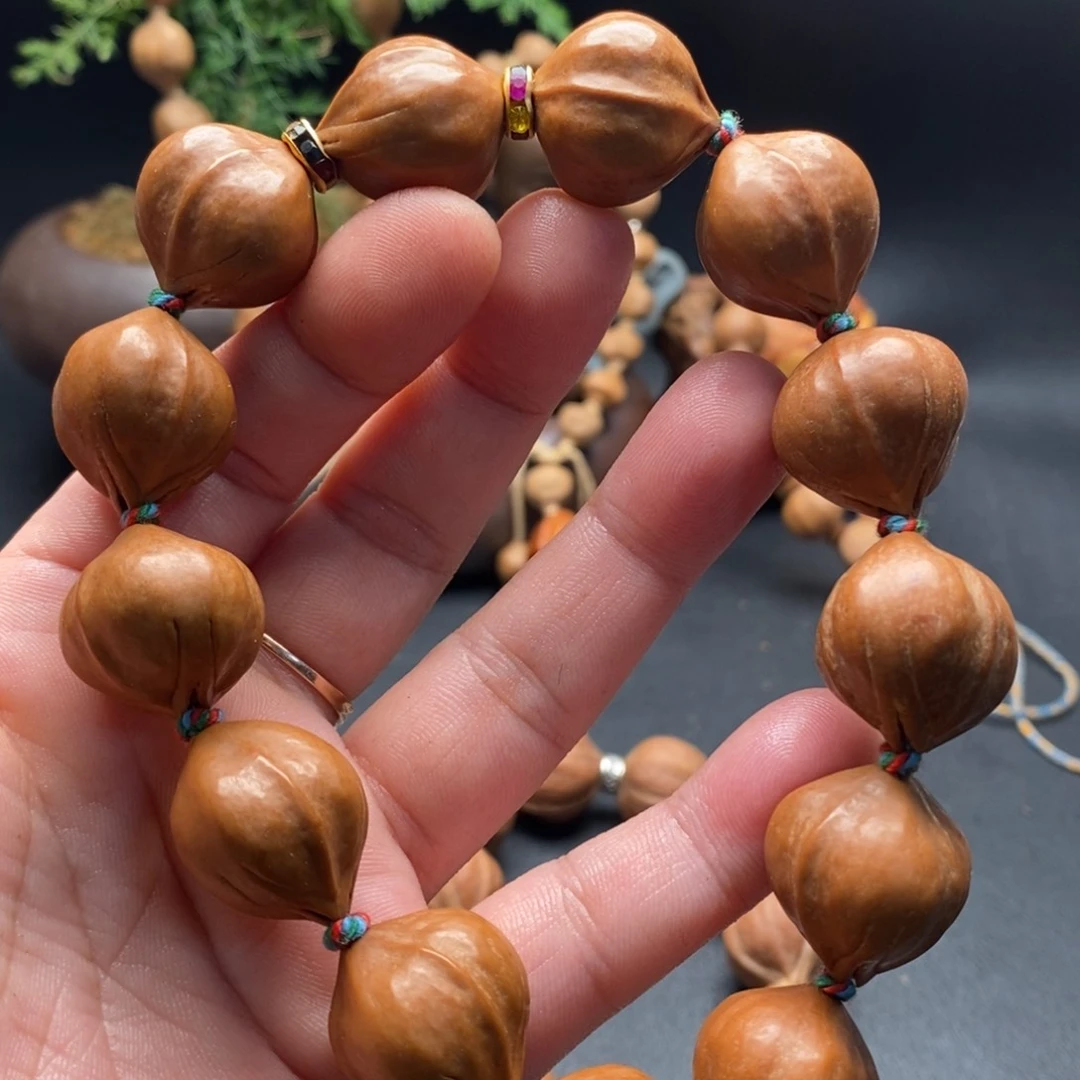 橄榄核吊坠?****?橄榄核1.9