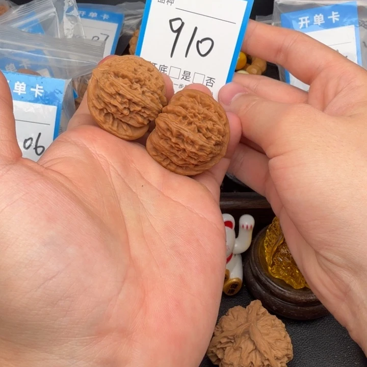 文玩核桃吊坠楼子36