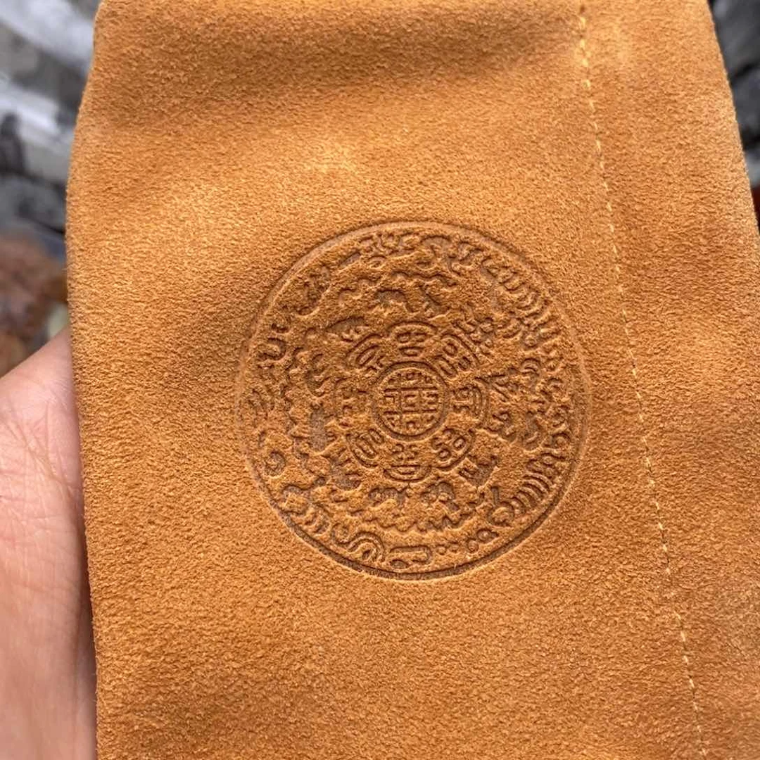 文玩核桃吊坠咖色袋子