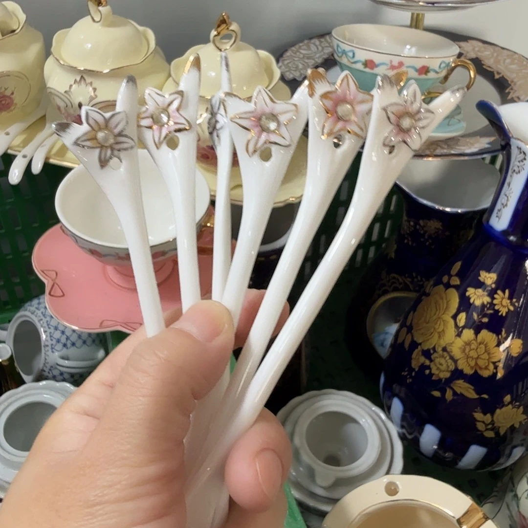 陶瓷6只………………………………