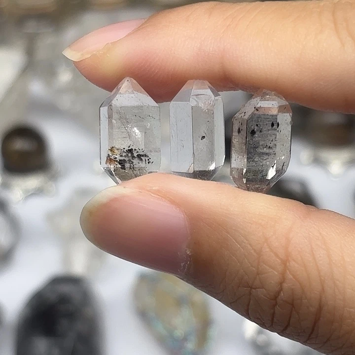 水晶颈饰未镶嵌冰***水3颗闪灵钻