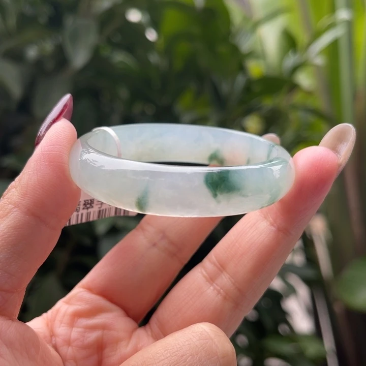 【闪购商品】翡翠手镯未镶嵌51 贵妃