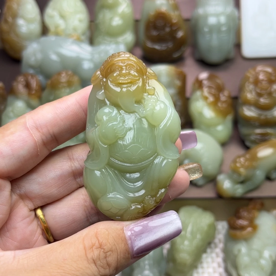 吾***生未镶嵌和田玉把件