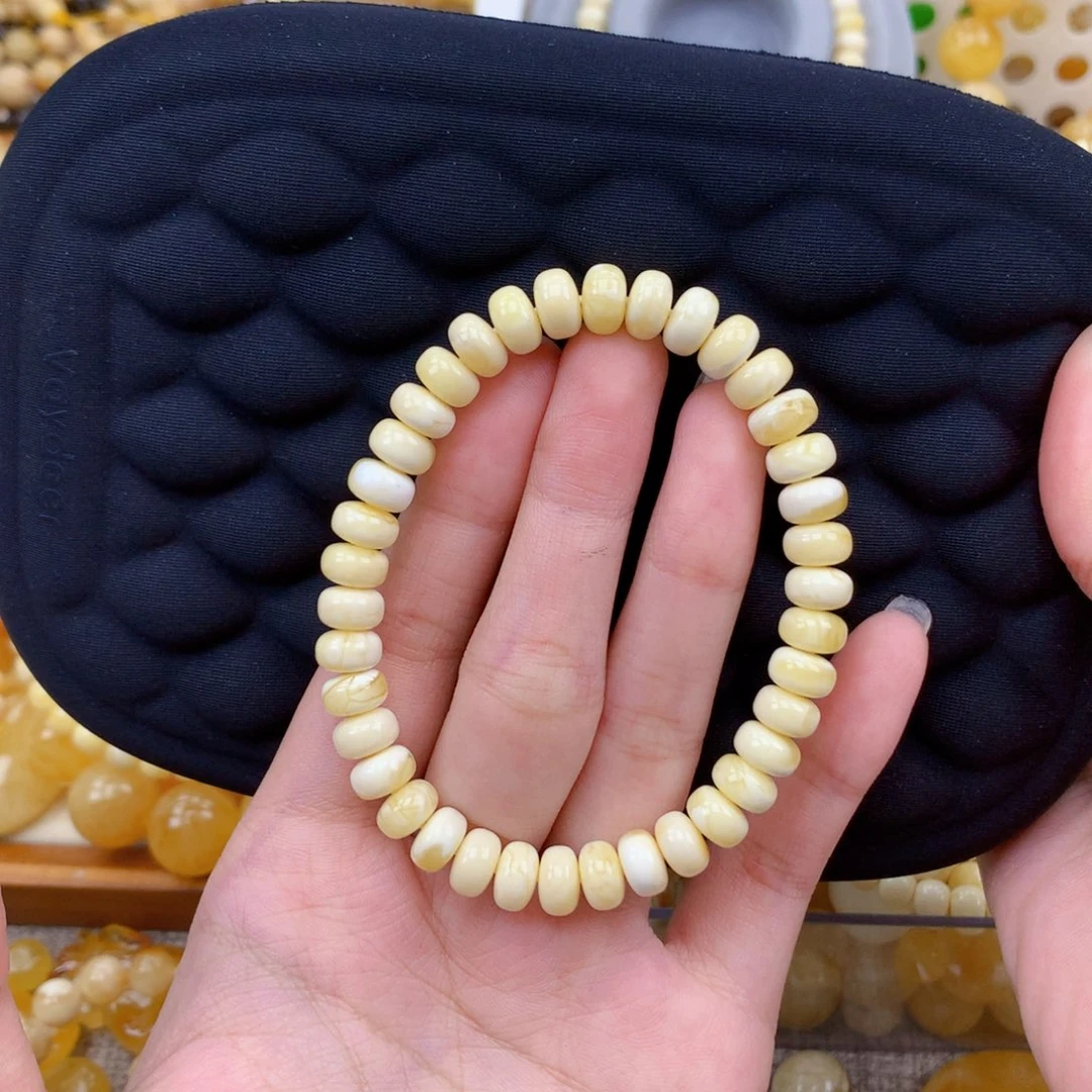 琥珀未镶嵌珠宝奇石8