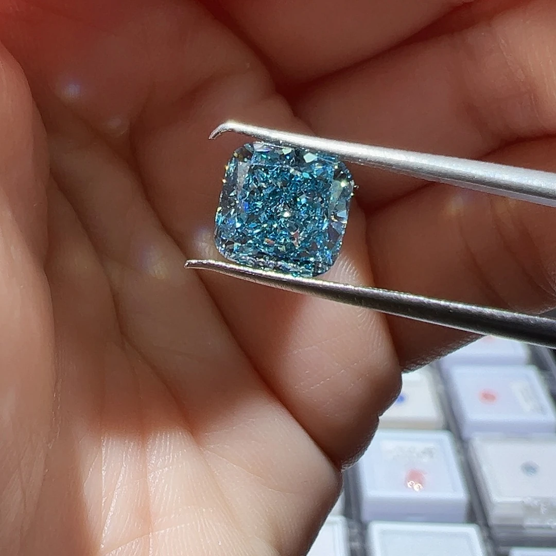 合成钻石裸石3.03ct垫形蓝钻上海igi