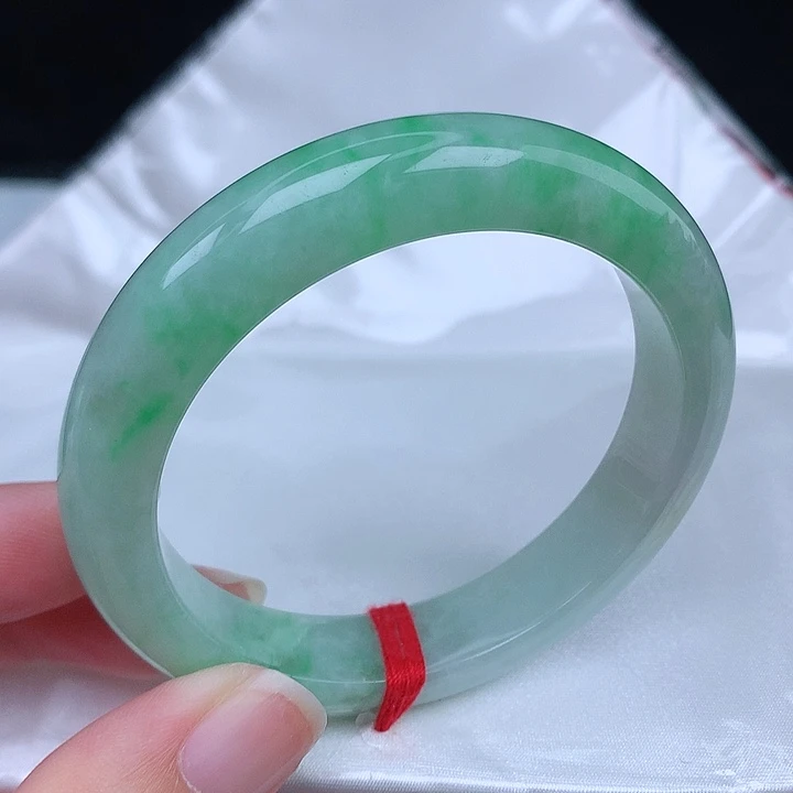 未镶嵌手镯翡翠天然