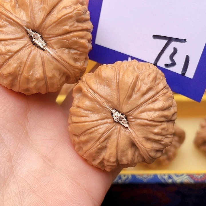 把件文玩核桃卖****文玩核桃南瓜31