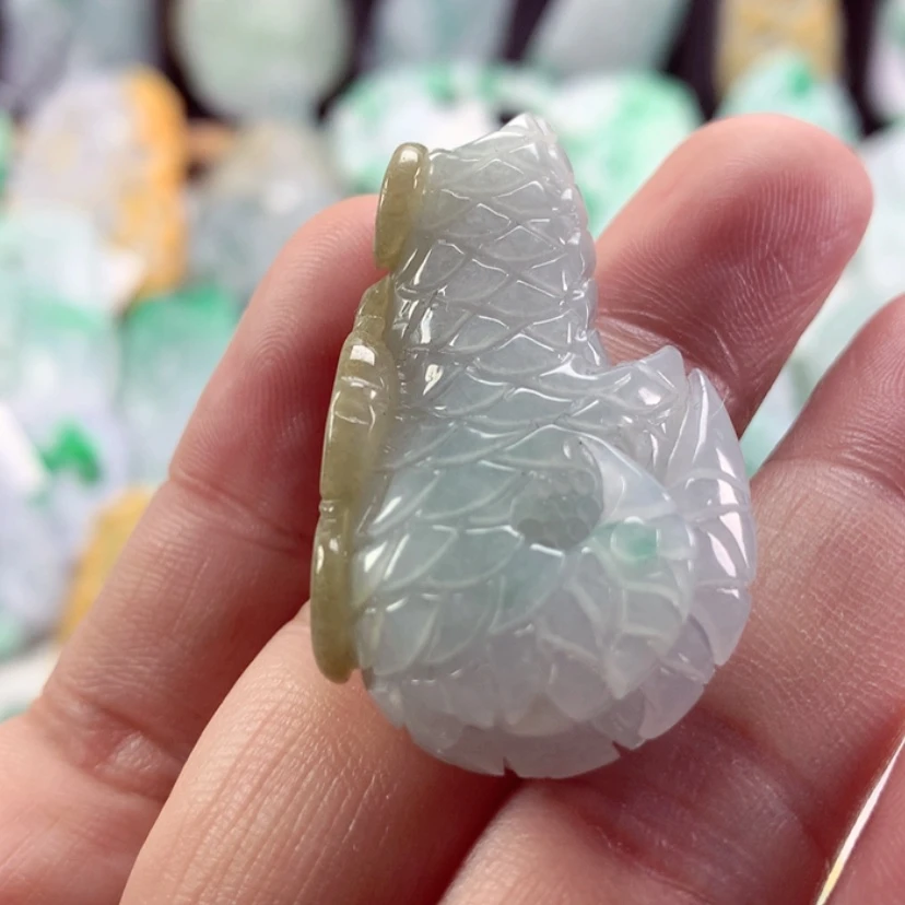 【闪购商品】翡翠吊坠(不含链)未镶嵌