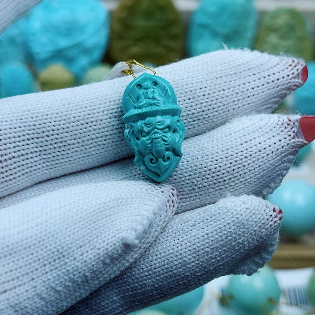 绿松石未镶嵌珠宝奇石