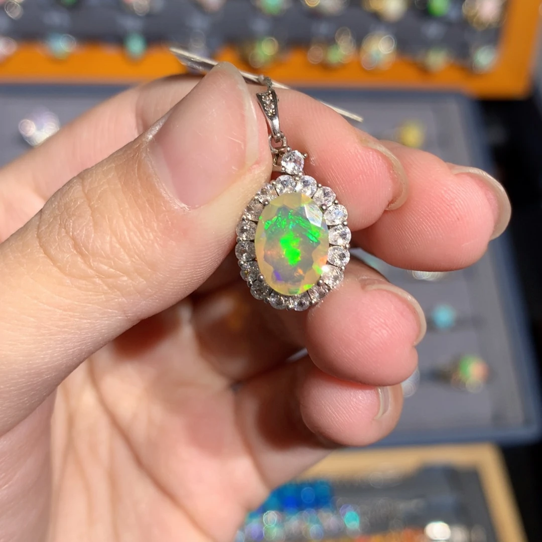 银S925镶嵌欧泊欧泊吊坠y