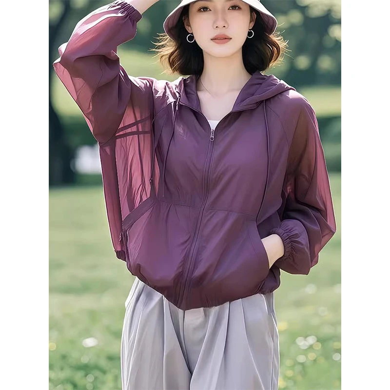 轻薄紫色防晒冲锋衣女款2025夏季新款百搭外穿设计小众衣服宽松版