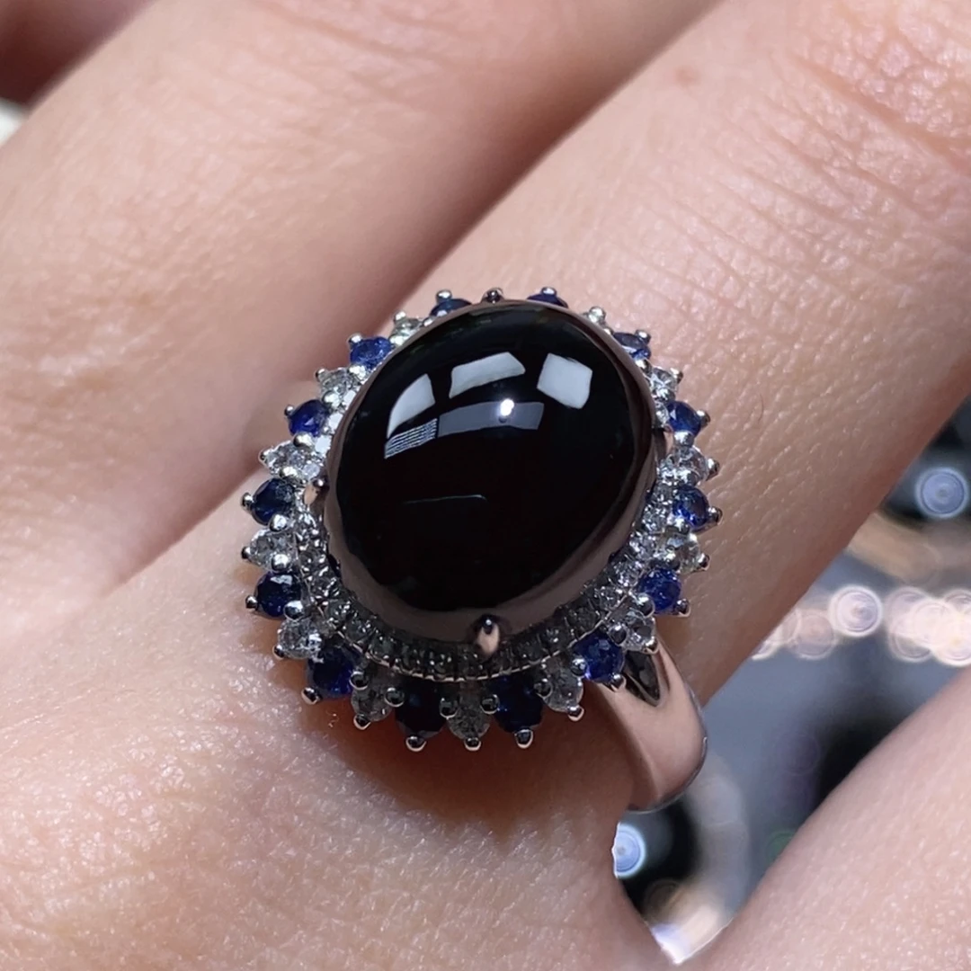 翡翠18K金镶嵌戒指