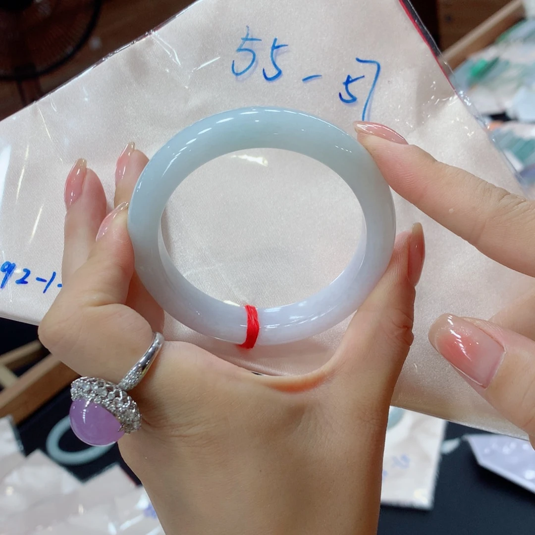 未镶嵌手镯翡翠买断