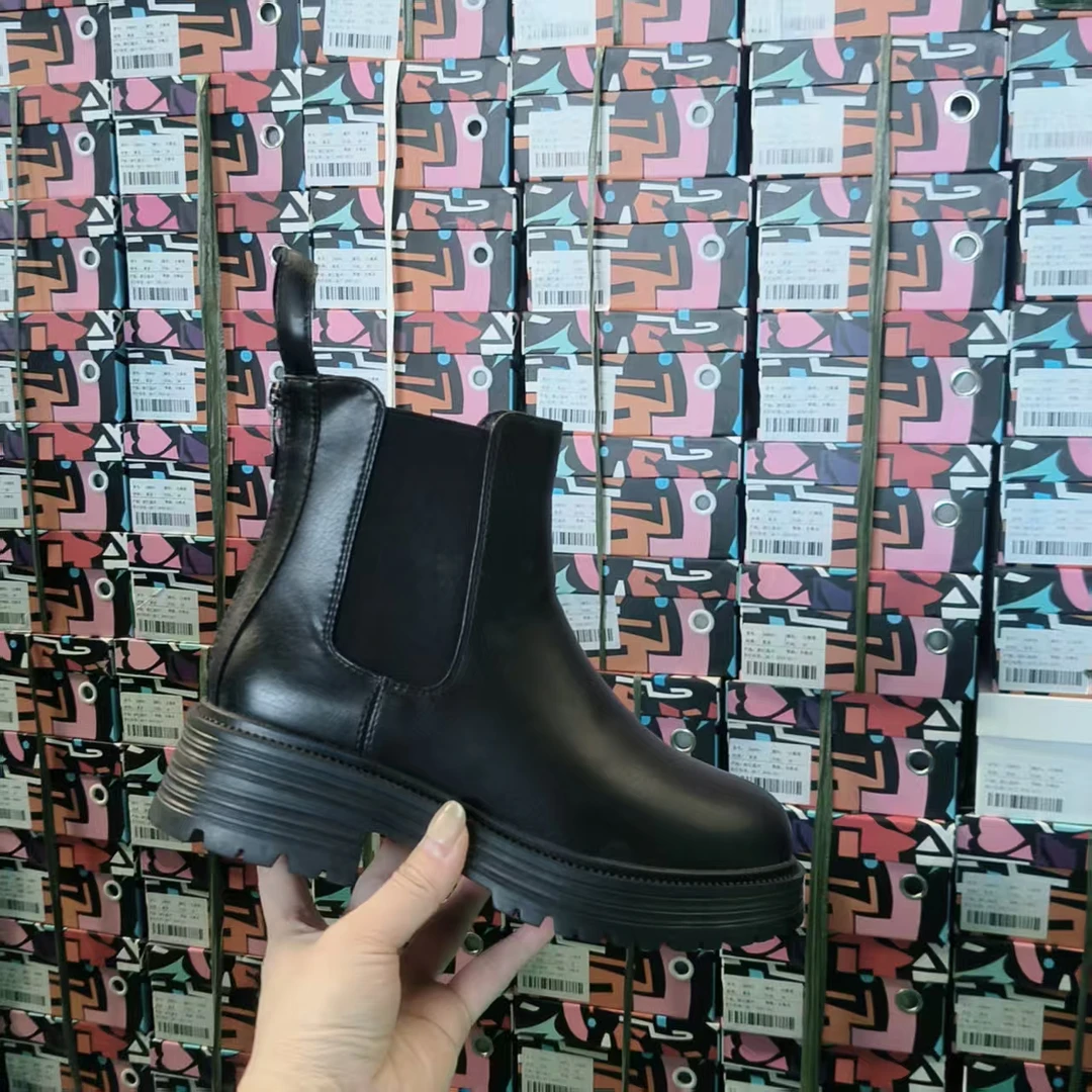 9951 新款时尚厚底法式瘦瘦靴时装短靴四季款