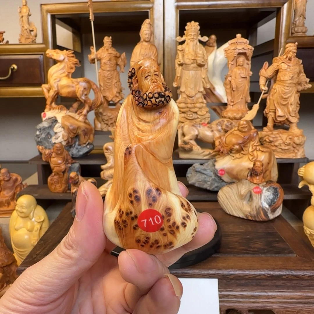 崖柏小木匠艺雕一物一拍