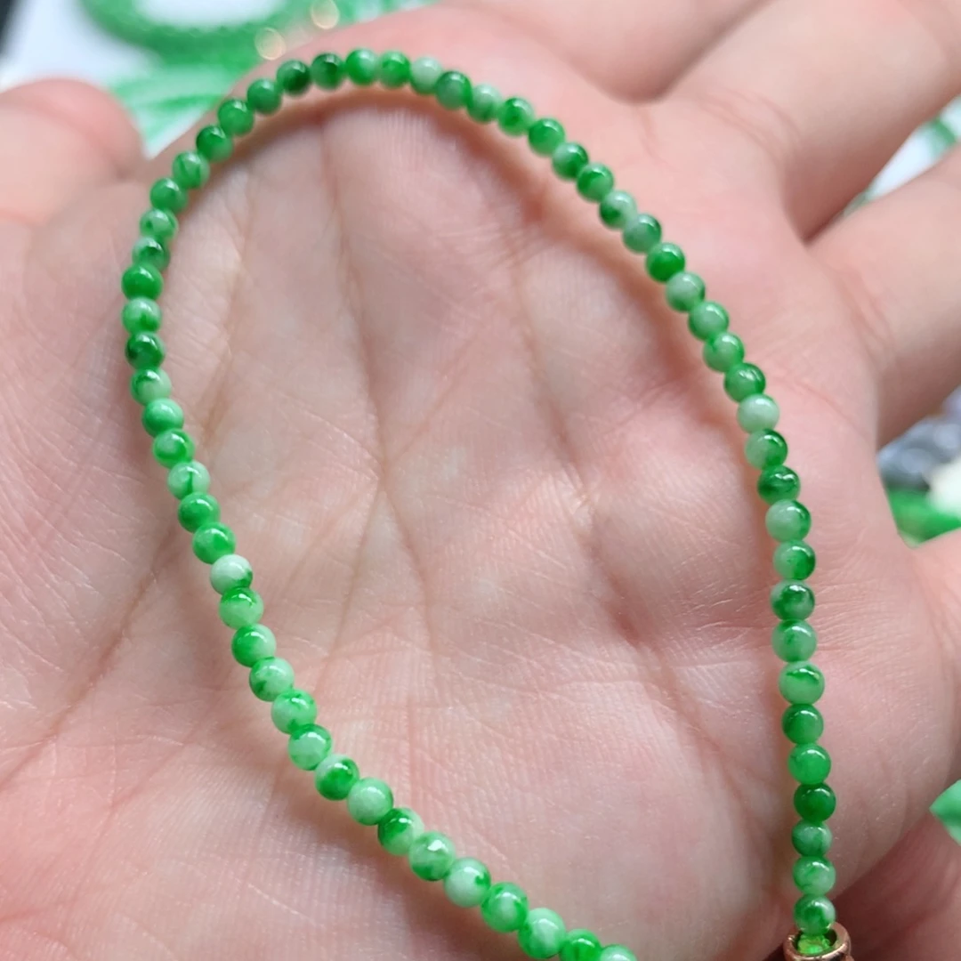 翡翠未镶嵌手链翡翠