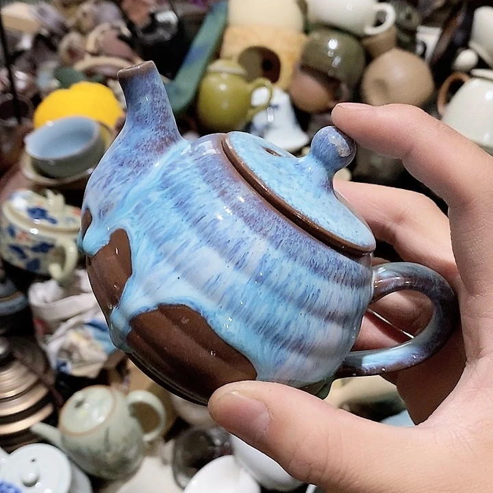 瓷片荷花绽放出的一颗小行星