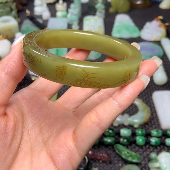 @***芳和田玉未镶嵌挂件清