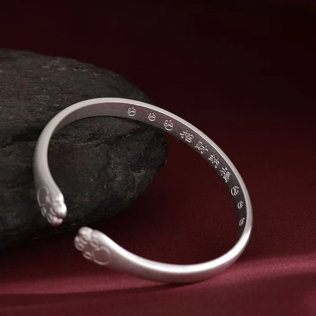 【抓紧处理】过年礼物ins风轻奢女款生肖挂饰 S082