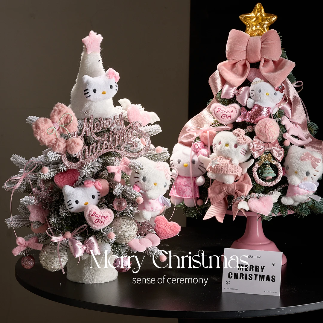 hellokitty圣诞树2025新款真树桌面摆件小型凯蒂猫八音盒真诺贝松