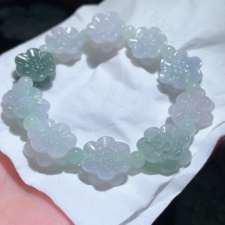 颈饰未镶嵌翡翠天