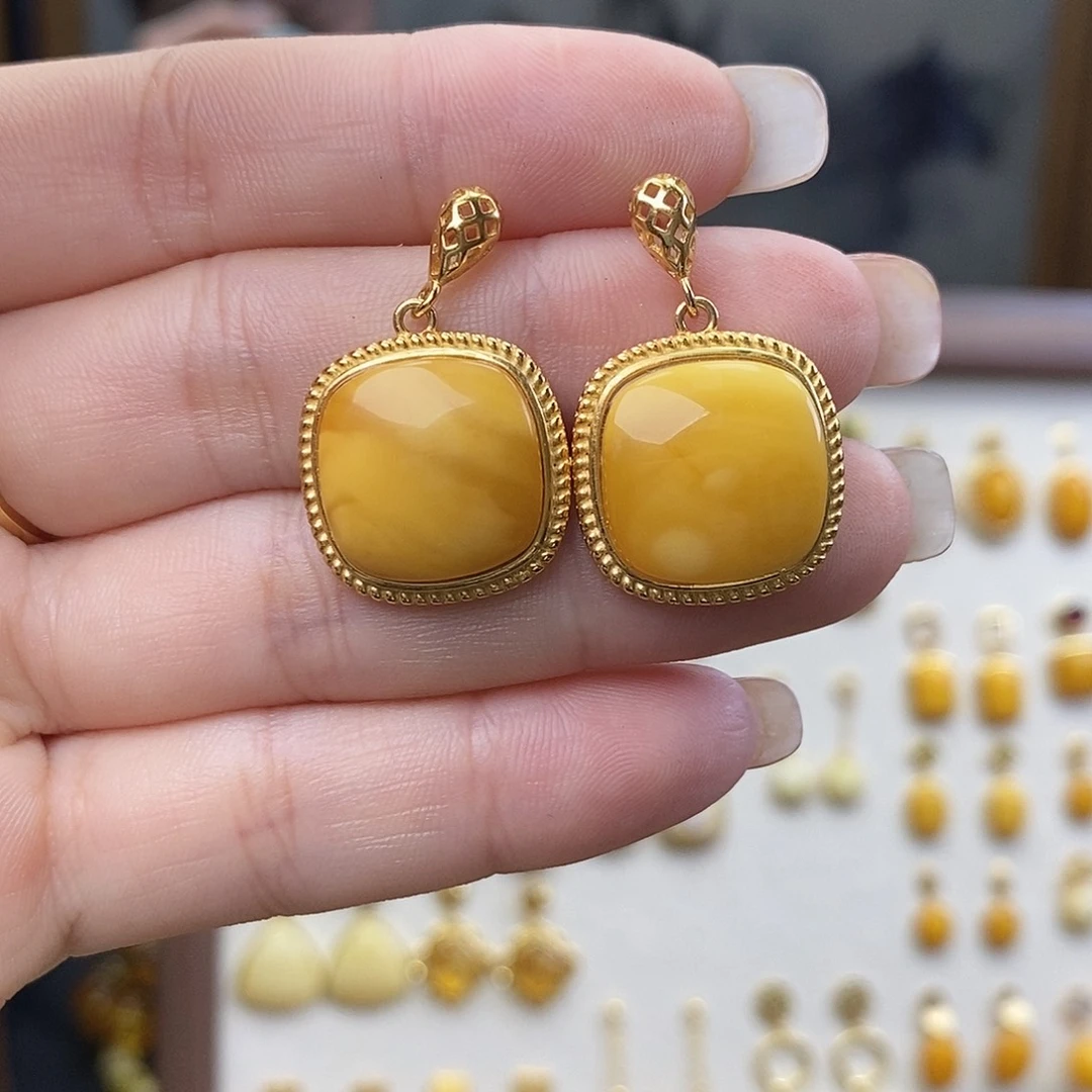 琥珀未镶嵌裸石成品