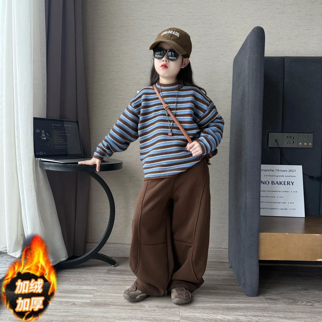 女童秋冬季韩版洋气条纹针织毛衣女孩潮酷百搭加绒弯刀裤卫裤潮