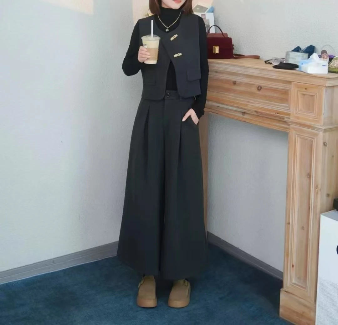 灰色小香风毛呢马甲套装裙女秋季2024年新款韩剧穿搭高级感两件套