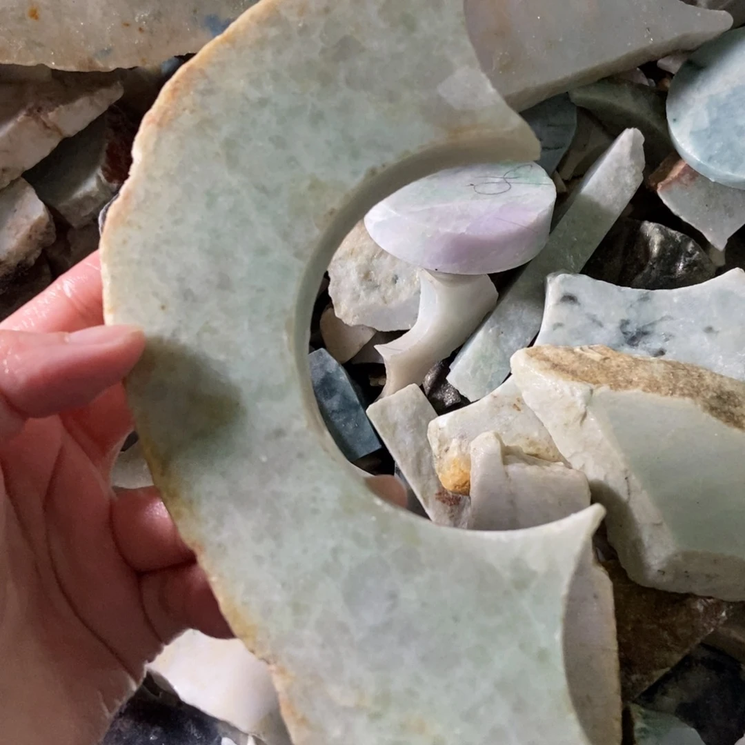 翡翠未镶嵌吊坠(不含链)天然翡翠