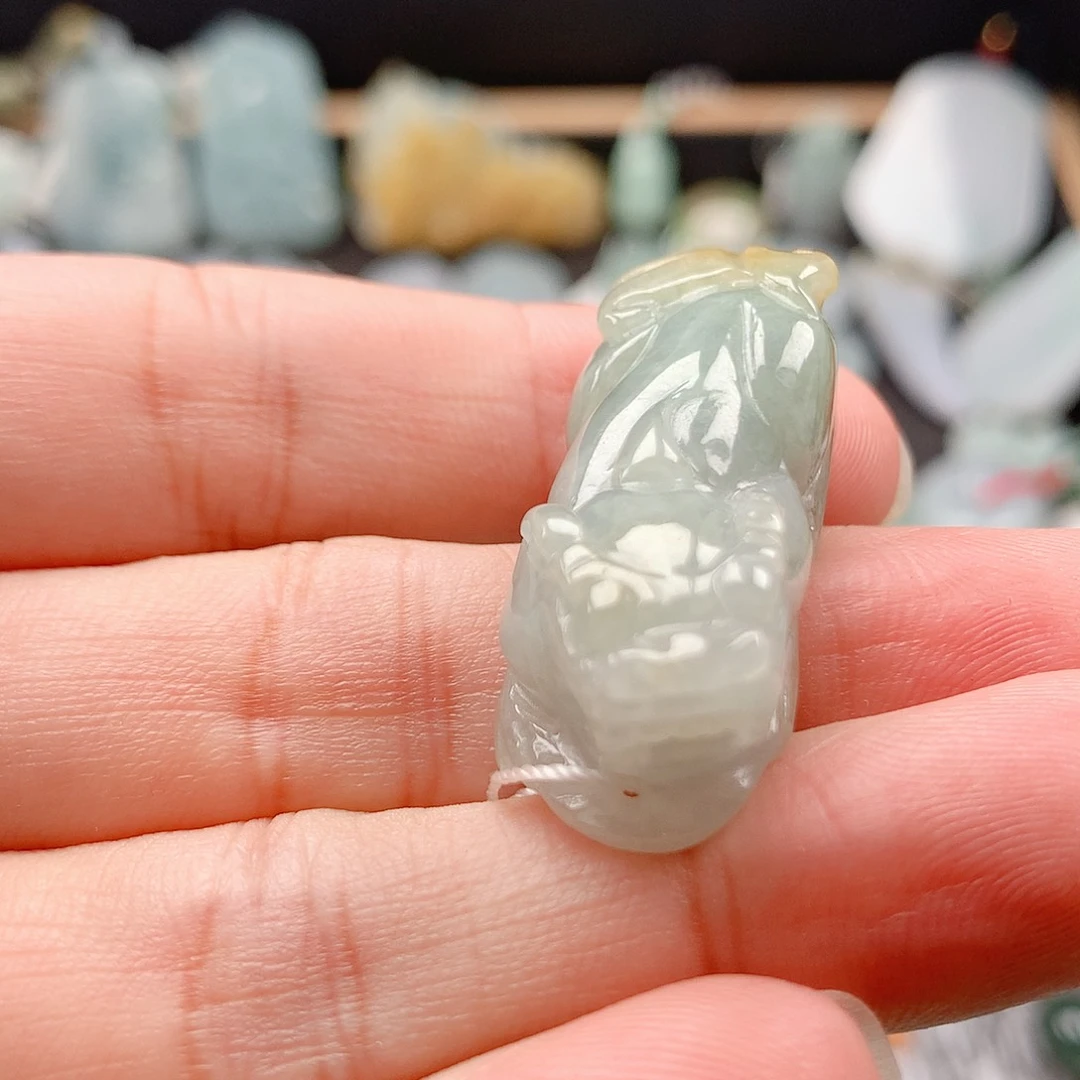 翡翠未镶嵌吊坠(不含链)7貔貅