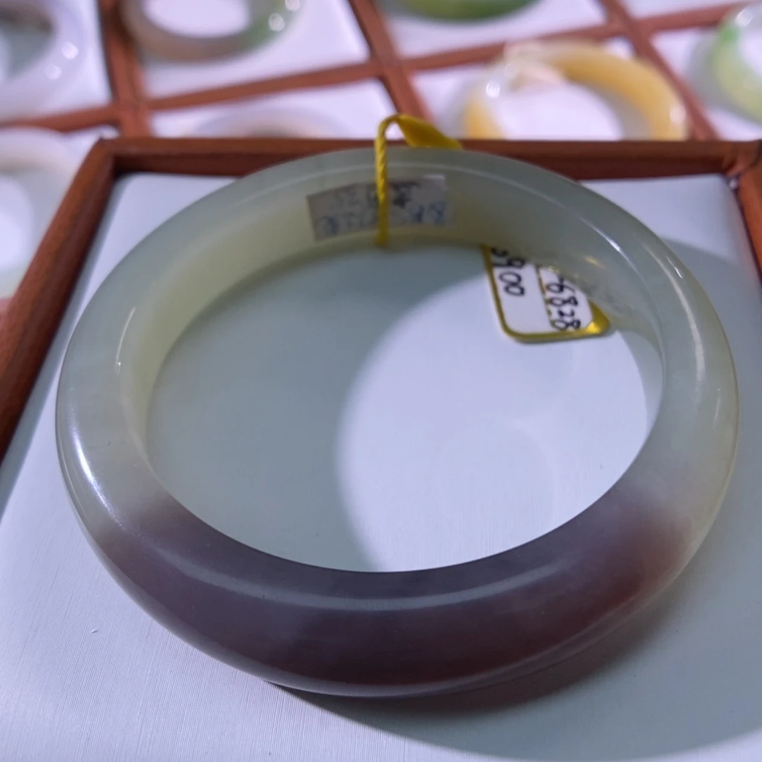 【闪购商品】未镶嵌手镯和田玉