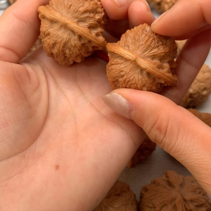 把件文玩核桃血麒麟39