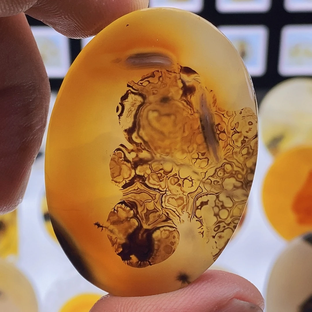 玛瑙/玉髓未镶嵌吊坠(不含链)72