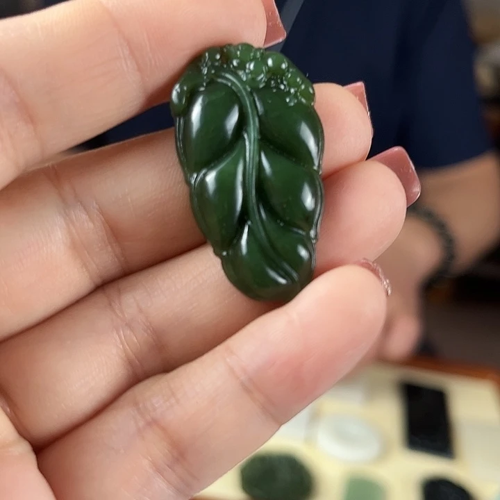 未镶嵌手链和田玉（碧玉）