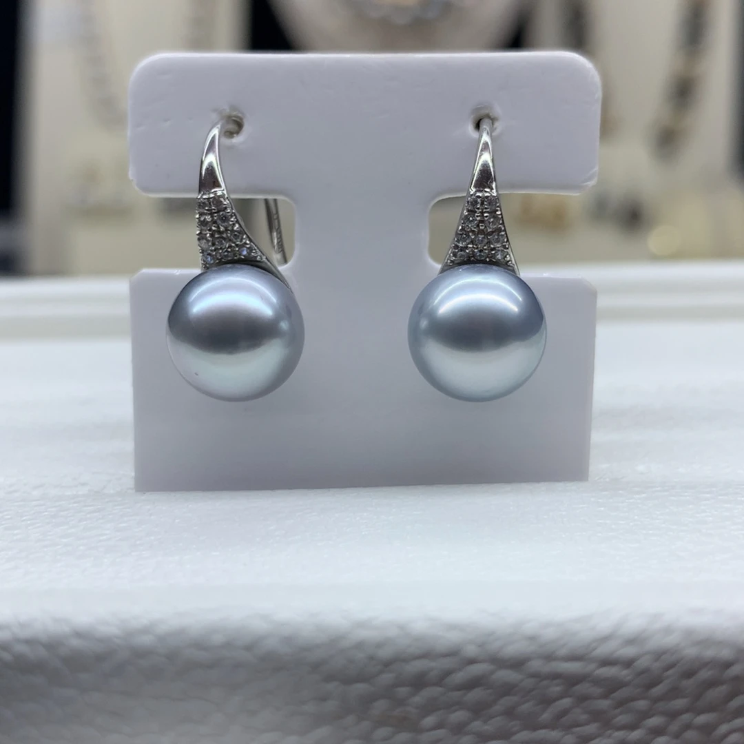 耳饰18K金镶嵌海水珍珠9.4mm黑珍珠耳钩