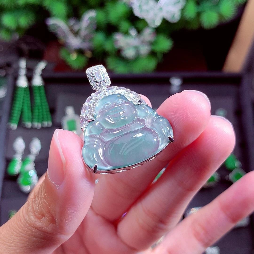 颈饰未镶嵌翡翠天然